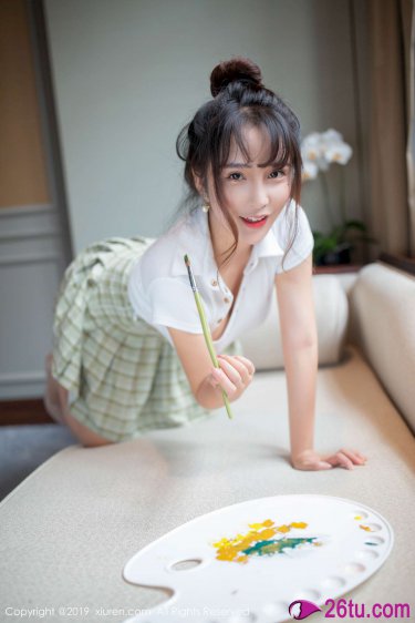 唐妤萌