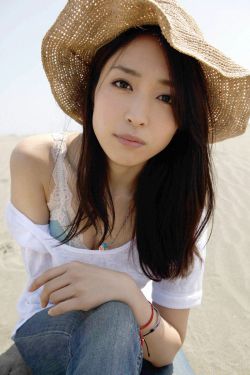 kiara mia大屁股
