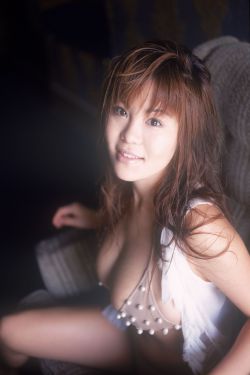 h罩杯美女福利视频